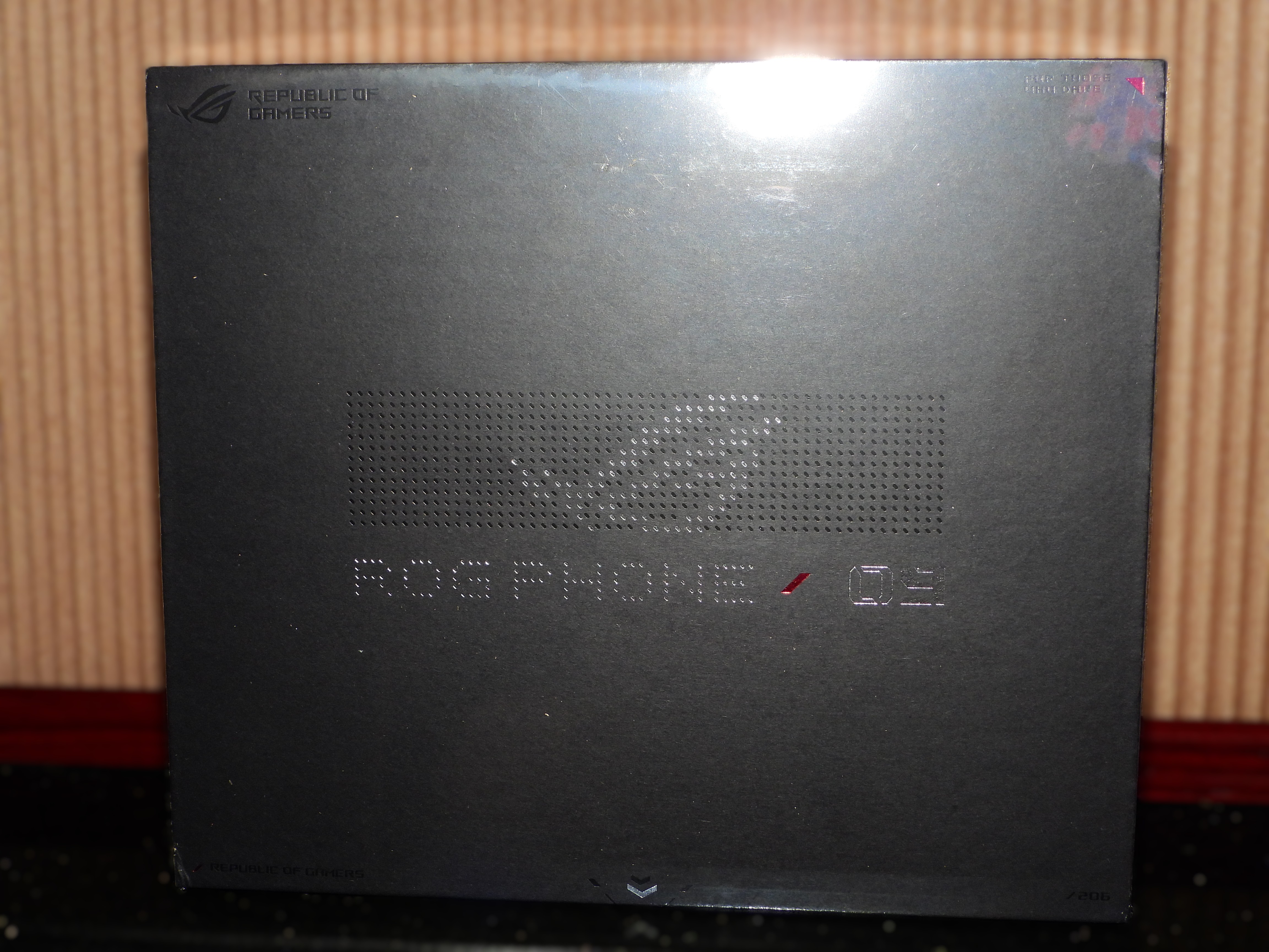ゲーミングスマートフォン